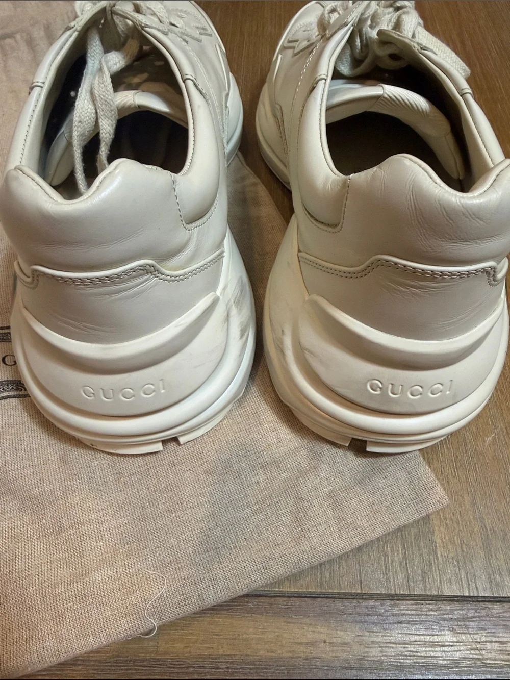 Gucci Off-White Leather Rhyton Sneakers with Red & Green Stripe